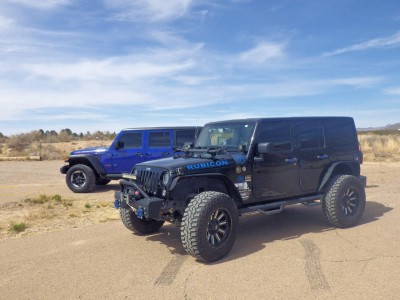 JeepsSM.jpg